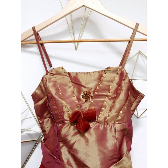 Y2K Two Tone Crimson & Gold Taffeta Prom Dress w/ Rosettes and Ruffles Formal - Picture 5 of 7